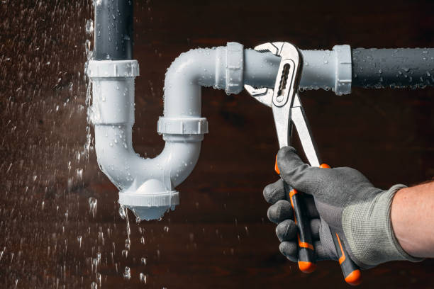 Professional Leak Detection technician working in Plymouth, NC